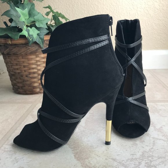 Qupid Shoes - Qupid Stiletto Black Bootie | Faux Suede Peep Toe
